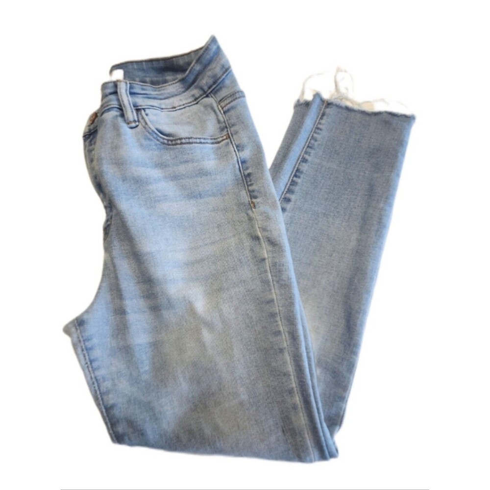 Vervet Light Blue Wash Distressed High Rise Skinny Cropped Jeans, 30